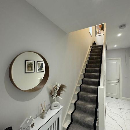 Modern Double & Single Room With Cozy Vibes Athy Exteriör bild