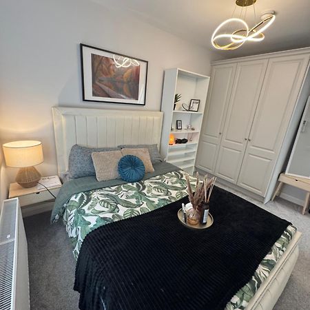 Modern Double & Single Room With Cozy Vibes Athy Exteriör bild